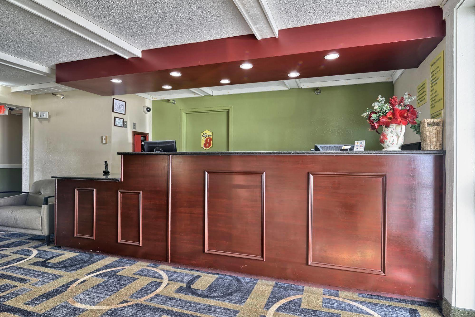 Hotel Super 8 By Wyndham Bangor Exteriér fotografie