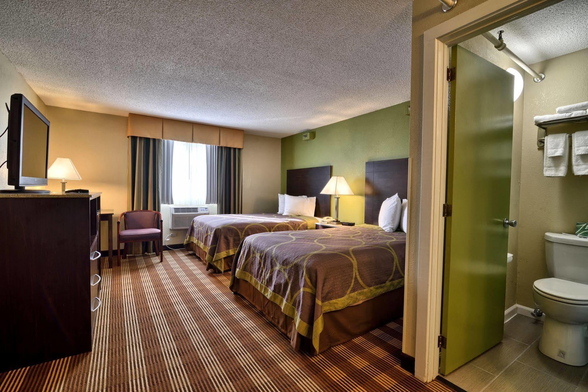 Hotel Super 8 By Wyndham Bangor Exteriér fotografie
